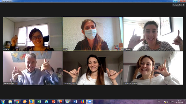 Groupe de 6 personne par visioconférence